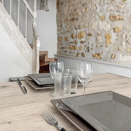 Duplex Lumineux Et Cosy Au Coeur D'angouleme Casa vacanze *