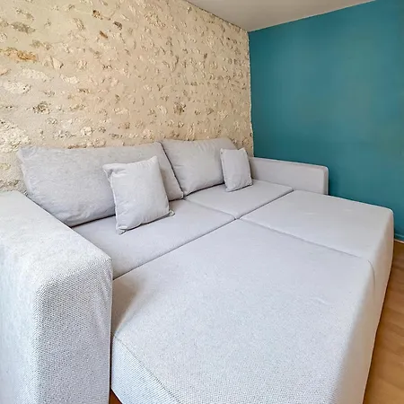 Duplex Lumineux Et Cosy Au Coeur D'angouleme