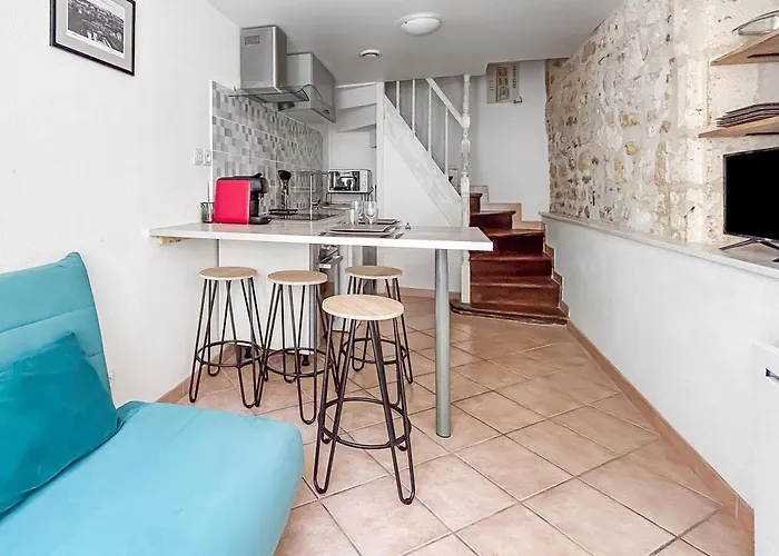 Nyaraló Duplex Lumineux Et Cosy Au Coeur D'angouleme *