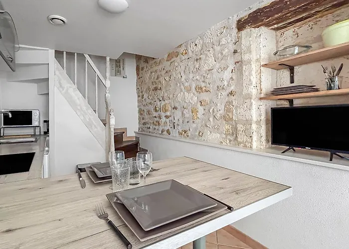 Nyaraló Duplex Lumineux Et Cosy Au Coeur D'angouleme *